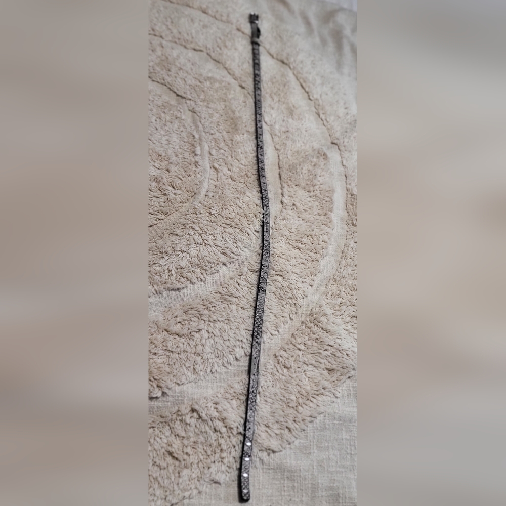 Belt - Picture 2 of 3